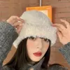 Gorro/crânio Caps Mulheres inverno circunferência da cabeça Moda de moda fria Chapinhos de lã mostram face small mico chapéu feminino 2022 chur22