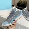 2022 Newsletter Women Men Curb Sneakers Shoes Fashion Classical Prosedile High and Low Shoe مع عبوة أصلية 35-45 MKJKKK00001