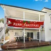 Juldekorationer festlig banner glad stor Xmas skylt enormt hus hem utomhus fest dekoration högsta kvalitetskristmaser