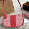 10 kolorów Crossbody Swinger Bag Women Akilary Bag torebka Torebka Oryginalna skóra 2 paski Old Flower Top Quality Flap w trudnej sytuacji H260Q