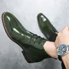 Yeni Martin Boots Erkekler PU Düz Renk Klasik Klasik İş Gündelik Moda İngiliz Tarzı Kanat Çıktısı Dantel Up Çöl Ayak Bileği CP025