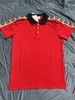 Mens Estilista Polo Camisas Luxo Itália Homens Bee Letter Print Bordado Stripe Splicing Tees Moda Casual Verão Camiseta Muitas cores estão disponíveis Tamanho Asiático M-3XLG