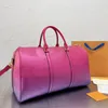 Kwaliteit Men Fashion Duffle Bag Roze Gradie Travel Bags Heren Handgreep Bagage Gentleman Business Toes met schouderriem lof en 187K
