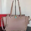 Classic Rivet Shopper Tote Bags Women Handbag Purse Litchee Pattern Cowhide Leather Stud Shoulder Bag High Quality Large Size Spik284v