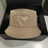 Stingy Brim Hats Nieuwe DESIGNER CLASSIC bucket hat mode grenzeloze mannen en vrouwen zomer schaduw vrije tijd outdoor hoge kwaliteit