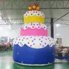 Activités de plein air de bateau libre annonçant le ballon à air gonflable géant de gâteau d'anniversaire à vendre