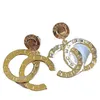Pendientes de diseño Ear Stud Diseñadores de marca 18K Chapado en oro Geometría Letras dobles Pendiente Clásico Mujeres Banquete de boda Jewerlry 296u