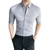 Plus size 5xl-M Summer Business Formalne noszenie na pół rękawie męskie koszule społeczne sukienka prosta Slim Fit Casual Office Chemise Homme 220516