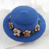 Chapeaux à larges bords Simple Summer Women's Sun Hat Bucket Cap Beige Lace Bowknot Flowers Ribbon Flat Top Straw Beach Caps Panama SunhatWide