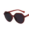 2021 nuovo stile di moda occhiali da sole di tendenza tutto-fiammifero occhiali da sole con montatura rotonda personalizzati Ins Trend occhiali da sole con montatura grande color caramello Y220317