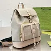 Backpack szkolna torba szkolna Lady ramiona torba mężczyzn Flip Dekoracja Dekoracja Wiele kieszeni Duża pojemność litery mody Regulowane paski na ramię