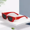 Lunettes de soleil œil de chat tendance pour femmes, lunettes de soleil carrées en forme de V avec impression en métal, lunettes de soleil polyvalentes quotidiennes pour femmes CX220402