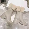 2022新しい女性の冬の雨ブーツ女性贅沢なローヒールアンクルブーツオリジナルミッドカーフブランドPVCファッションチャンキーヒールブーティーY220707