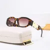Sommer-Designer-Sonnenbrille für Herren und Damen, Unisex, modische Brille, Retro-Design mit kleinem Rahmen, UV400, 9 Farben erhältlich