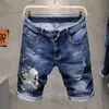 jean shorts geborduurd