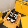 Hommes Chaussures habillées mode Casual dame à lacets designer baskets en daim 100% cuir blanc noir femmes gym Bas épais Baskets plate-forme femmes baskets en fourrure K116