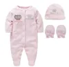 Kledingsets Baby Kids Baby Zwangerschap Rompers Girls jongens baby katoenen kleding 4 stks set hoed schoenen handschoenen welkom pasgeboren kroon sieraden a