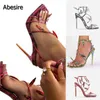 Sandales New Summer Fashion Cross Lacing Femmes Tête Carrée Talons Hauts Dames À Bout Ouvert Chaussures Grand 220704