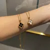 Luxus 18K Gold Klee Designer Anhänger Halsketten für Frauen Kreuz Kette Choker Italien Berühmte Marke Retro Vintage Palace Halskette Pa217y