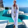 Casual klänningar 2022 Elegant guld broderad kaftan retro vneck vit klänning plus storlek kvinnor kläder sommar strand slitage simma maxi n4989022