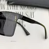 Modedesigners solglasögon för kvinnor Mens unisex Luxurys Sun Glasses Beach Box5861837