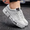 Mode vrouwen gevulkaniseerde schoenen sneakers dames veter casual schoenen ademen canvas minnaar schoenen graffiti flat zapatos hombe 0613