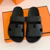 Designer tofflor Lady Leather Sandals Men Women Flip Flops Summer Beach Flat Slipper Size 35-44