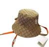 قبعات الكرة Casquette الرجال نساء للجنسين الصيفية البيسبول Cap cloches هاتفيات حافة القبعات