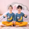 Baby boy girl pyjama stelt Koreaanse lente pyjama's voor kinderen slaapkleding set katoen cartoon koe nacht outfits herfst kinderen kleding 220715