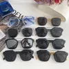 Officiell webbplats ny Occhiali Eyewear Collection Solglasögon SPR 07 med Bi-Metallic Bridge som ger dem en modern look med varumärkesbokstäver Lyxdesignglasögon