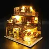 3D Doll House Kit Miniature Diy Retro Villa Handmade träkuller för jul barn