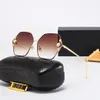 2022 Lunettes de soleil de luxe Fashion Luxury Frame de qualité supérieure Lunets de créateurs Simple Classic Style UV400 Protection Eyewear extérieure avec boîte