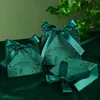 Gröna presentpåsar godislådor med bandfest gynnar bröllopskakor choklad papperspåsar tacksägelse dag party leverans mj0494
