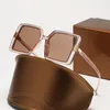 Luksusowe Męskie Prostokąt Okulary przeciwsłoneczne dla mężczyzn Kobiety Styl Letni Pilot Metalowa Płyta Kwadratowa Pełna Rama Moda Spolaryzowane Okulary Losowe Box 3137 Model