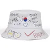 Designer Bucket Hat Luxurys Bucket Hats Solid Color Mönster Letter Sunhats Fashion Casual Temperament Hundred Take Sun Caps Travel5990813