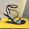 Tasarımcılar Sandallar Kadın Ayakkabı En Kalite Orijinal Deri Dil Dar Bant Metal Anormal Topuk Tasarımcı Ayakkabı 9.5cm Yüksek Büyük Boyutlu Roma Sandal 4-12 Kutu