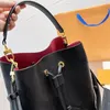 Luxurys-Handtaschen, Designer-Taschen, klassische Tragetasche, Kordelzug, Marken-Schultertasche, verstellbarer langer Riemen