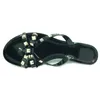 Nya skor Kvinnor Sandaler Flip Flops Toe Slides Kvinnliga mode Bekväm sandal söta tofflor PVC Jelly Shoes 210301