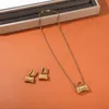 Französisch Ins Stil Alte Gold Farbe Tasche Ohrringe Licht Palast Retro Halskette Barock Straße Trend Mode All-Match-Schmuck geschenk