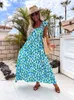 Kvinnor Elegant blommigt tryck Boho Maxi-klänning 2022 Summer Square Collar Ruffle Sleeve Backless A-Line Splic Beach Dress Robe Femme G220510