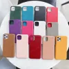 Capas telefônicos de designer de couro na moda para iPhone 13 mini 13PRO 12 12PRO 11 PRO X XS Max XR 8 7 6 Mais Shell Celular Caso Samsung S22 S21 S20 S10 S9 S8 Nota 10 9 8