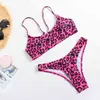 Designer-Strand-Tanga, modischer Badeanzug, Bikini-Set, Bikini-Badeanzug, weiblich, Sinn für Leopard, Ins, Netz, rot, Urlaub, heißer Verkauf, Außenhandel, neuer stahlfreier Badeanzug, Sommer