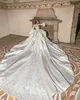 Lyxig arabisk dubai bollklänning bröllopsklänningar spetsar stropplös vestido de noiva satin långärmad pärlor brudklänningar