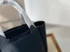 حقيبة رسول الإبط الجديدة النسائية معلقة سلة تصميم مربع صلي