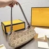 Новый дизайнерский дизайнерский сумка для сумки для подмышки дамская сумочка мода
