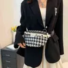 HBP Crossbody Bag Elegant Houndstooth Canvas and Pu Waist s for Women Chain Fanny Packs Female Stylish Pack Wide Band Belt 220727