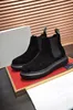 2021 Mens Designer Top Qualité Bottines Marque De Mode Designer Randonnée Travail Martin Bottes Homme D'affaires Chunky Talons Chaussures Taille 38-45