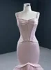 2022 Moda Blush Pink Sirena Abiti da sera formali Indossare donne Pieghe in rilievo Cinghie senza spalline Abito da ballo Occasioni speciali Donna Taglie forti