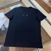 Camisetas masculinas de verão tees soltas de moda marcas de moda tops Man s camisa casual de luxurys roupas de rua de shorts brancos roupas de manga polos tshirts.vn2