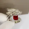 Innovação da moda Diamante completo Tyrannosaurus rex Ring Luxury banhado 18k Gold Fashion Tap Tap Ring